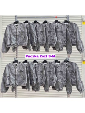 Kurtki Jeansowe damskie Włoskie , Size S-M ,paczka 2szt,1 kolor