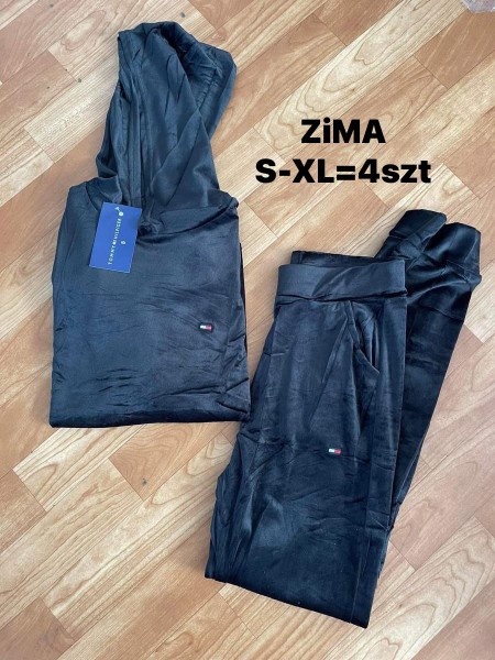 Komplety welurowe damskie  ,size s-xl, paczka 4szt. 1 kolor