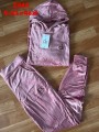 Komplety welurowe damskie  ,size s-xl, paczka 4szt. 1 kolor