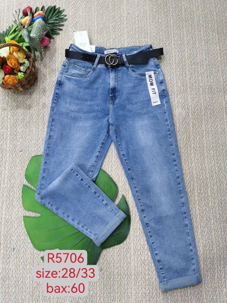 Spodnie Jeansy  damskie    , Size 28-33.paczka 12szt,