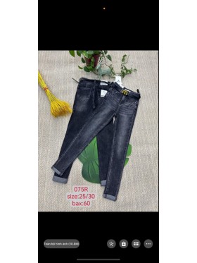 Spodnie Jeansy damskie , Size 25-30.paczka 12szt,