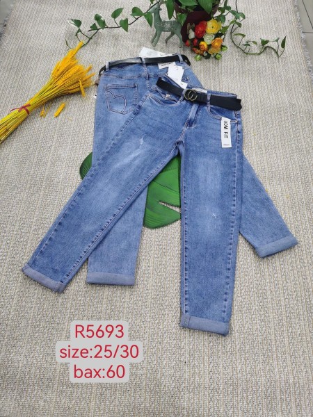 Spodnie Jeansy damskie , Size 25-30.paczka 12szt,