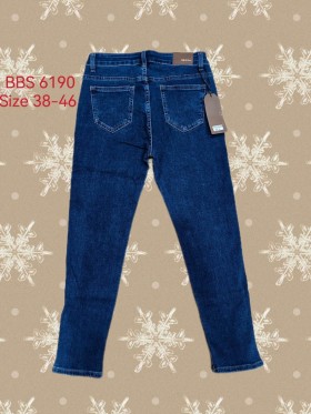 Spodnie  Jeansy damskie ,Size 38-46.paczka 10szt,