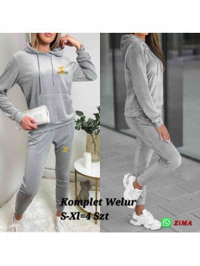 Komplety welurowe damskie ,size s-xl, paczka 4szt,1 kolor