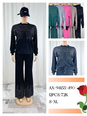 Komplety dresowe damskie , size S-XL, paczka 12szt ,mix kolor