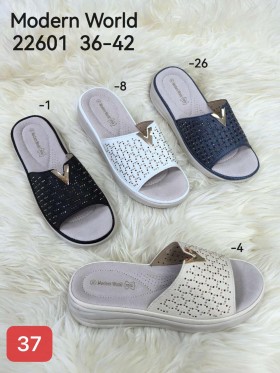 Klapki Damskie. SIZE:36-42 (12PAR/PACZKA) KOLOR JAK NA ZDZICIU