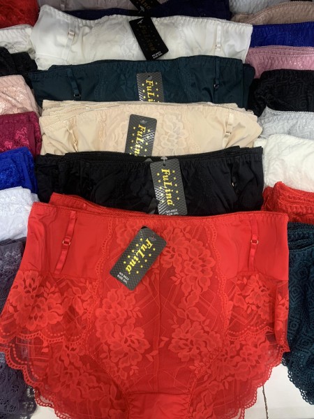 MAJTKI DAMSKIE. SIZE XL-3XL, KOLOR JAK NA ZDZIĘCIU (24SZT/PACZKA)
