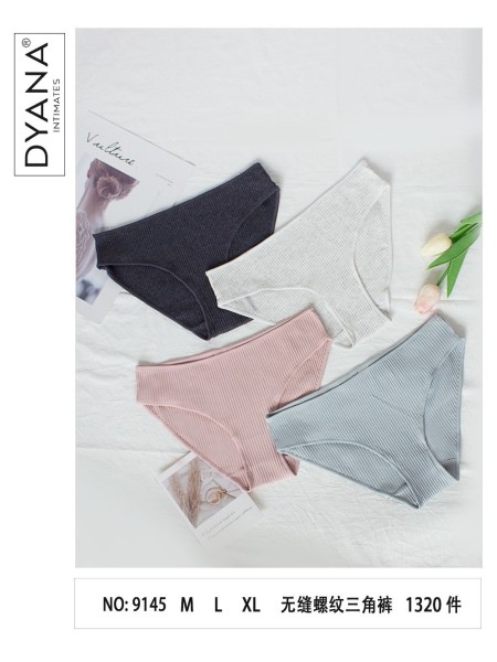 MAJTKI DAMSKIE . SIZE: S-XL, (24SZT/PACZKA) KOLOR JAK NA ZDZIĘCIU