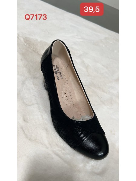 Buty Damskie. SIZE:36-41 (12PAR/PACZKA) KOLOR JAK NA ZDZIĘCIU