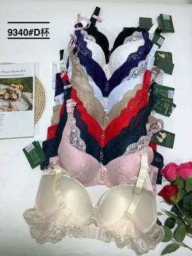 BIUTONOSZ DAMSKIE. SIZE: 75-100, MISKA D (6SZT/PACZKA) KOLOR JAK NA ZDZIĘCIU